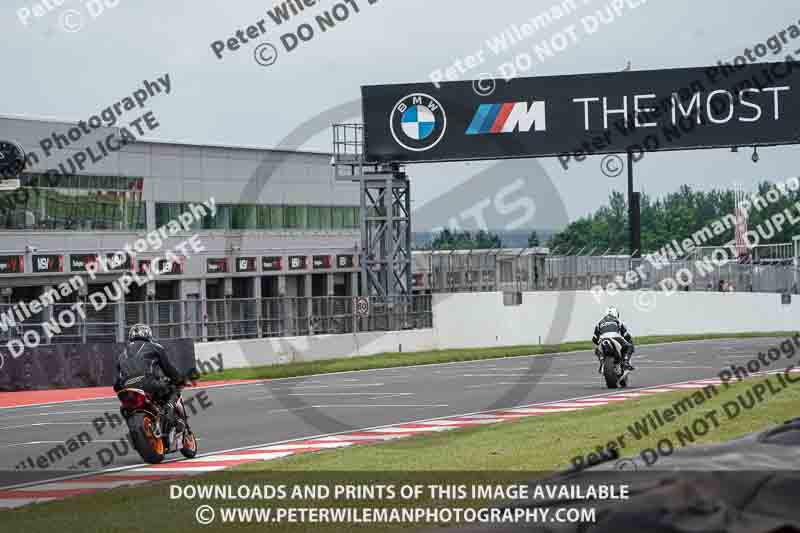 donington no limits trackday;donington park photographs;donington trackday photographs;no limits trackdays;peter wileman photography;trackday digital images;trackday photos